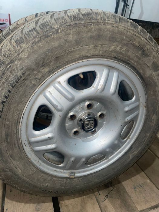 Продам автошины  с дисками