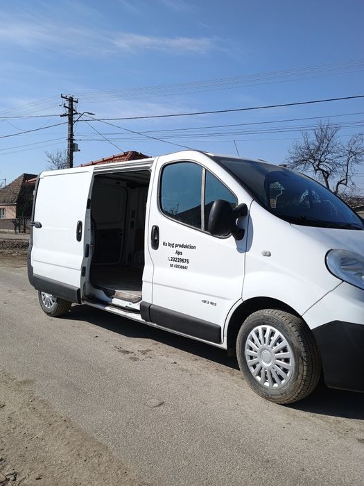 RENAULT Trafic 2013 — imagine 2