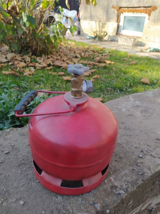 Газовый балон новый