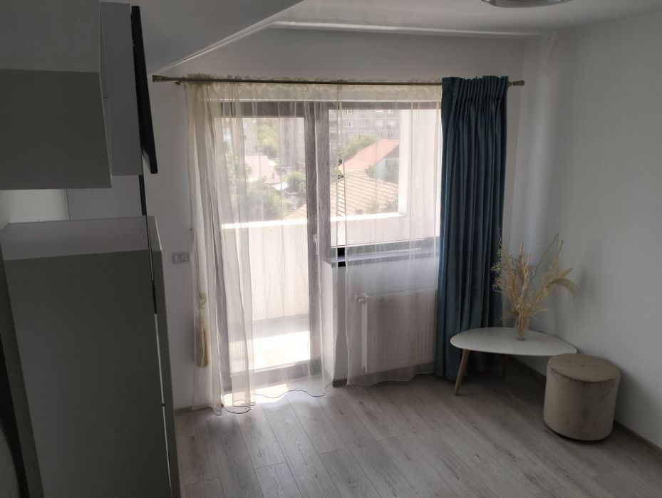 Închiriez Apart. Lux, 2 Cam,Parcare, Vlaicu  Bloc Nou