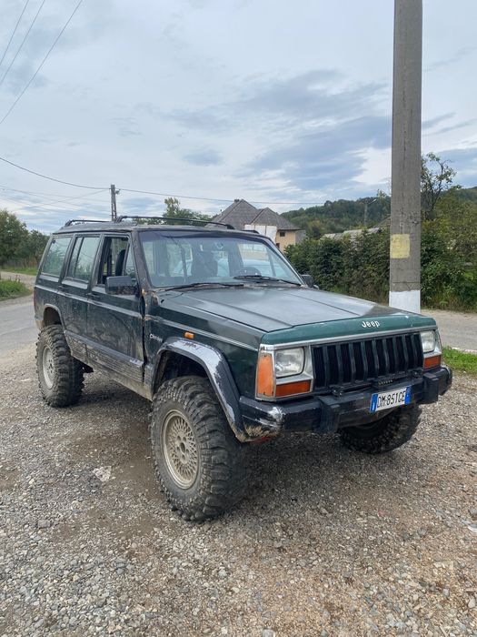 Jeep xj 4.0 dezmembrez