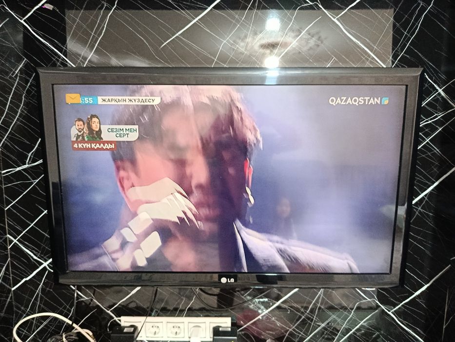 Телевизор продам