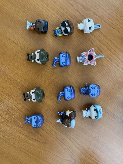 figurine stranger things
