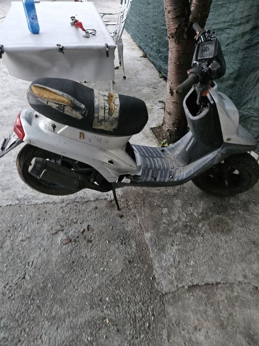 Scooters de vânzare