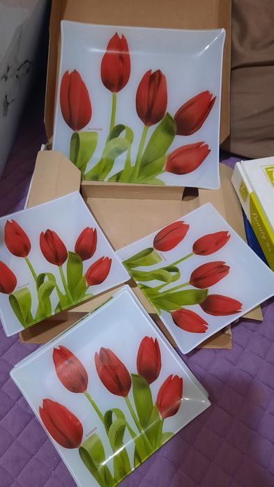 СРОЧНО продам тарелки по 100тг