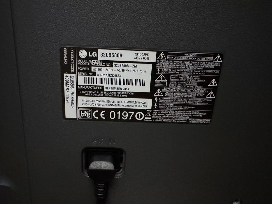 Vând TV LG smart 80 cm