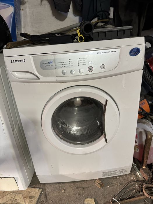Продам стиральную машину Samsung