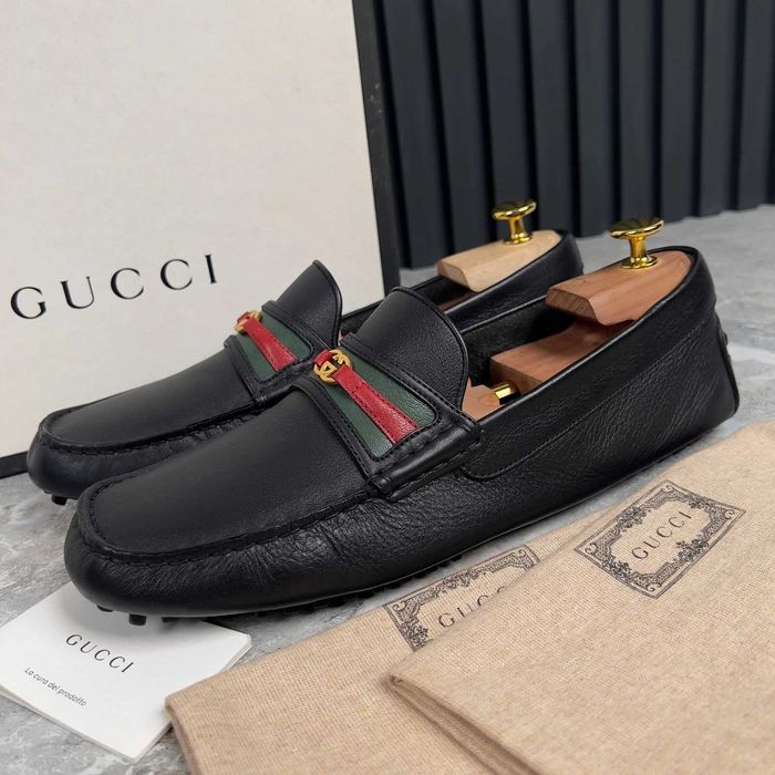 Vand pantofi gucci stilati - toate marimile pe stoc