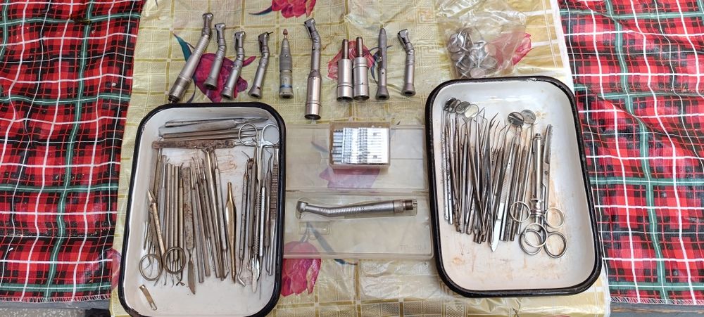 Продавам зъболекарски инструменти