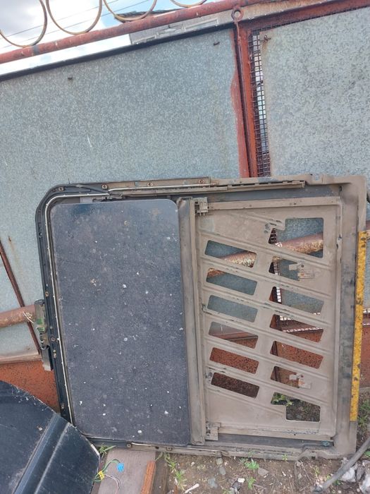 Запчасти мерседес на разбор
