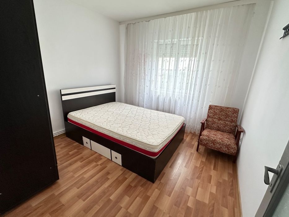 Închiriez apartament 2 camere