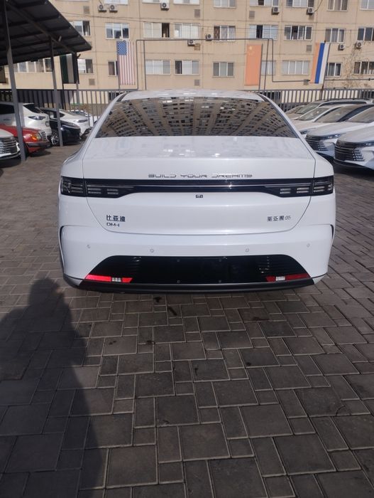 Продам авто BYD Destroyer 05