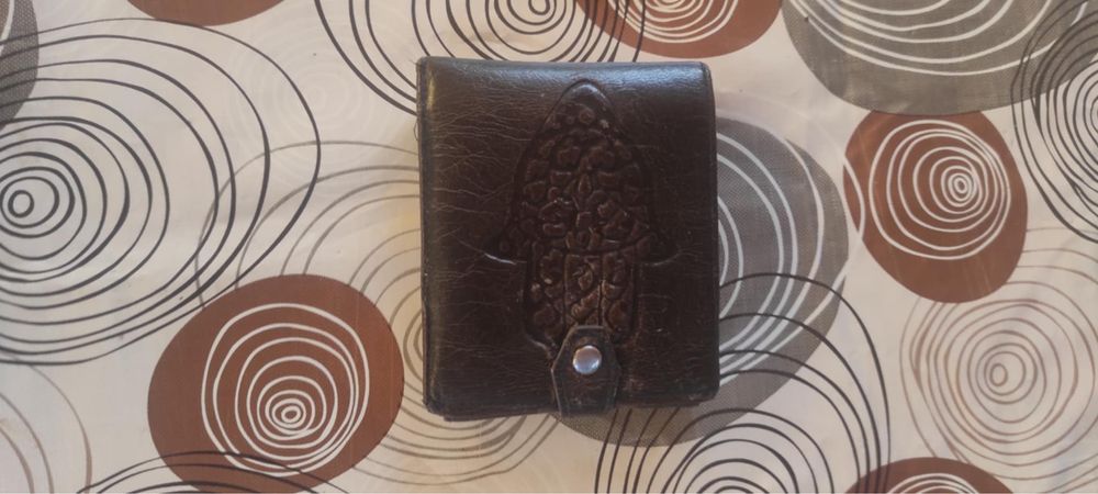 Мъжки портфейли- естествена кожа