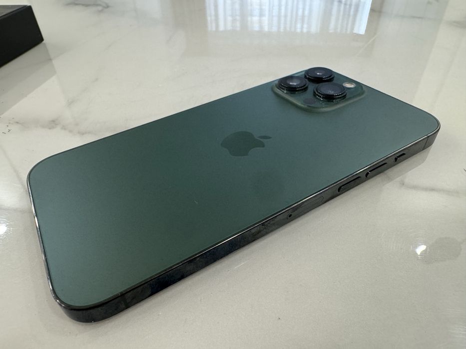 iPhon 13 pro max 256GB акк 84%