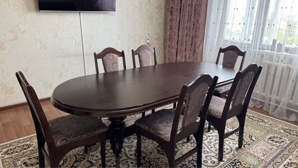 Стол для 12 персон