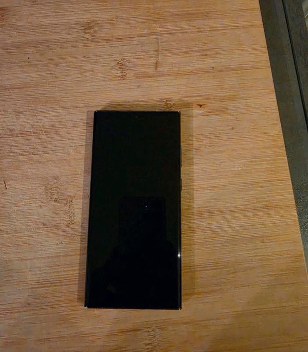 Samsung s 23 ultra черен