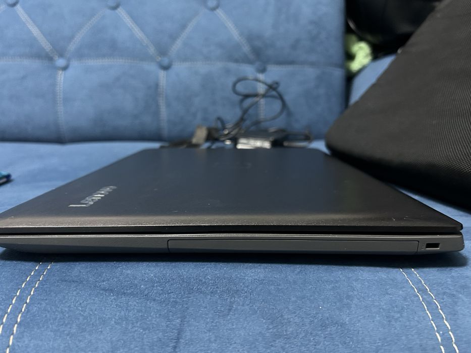 Ноутбук Lenova.      .