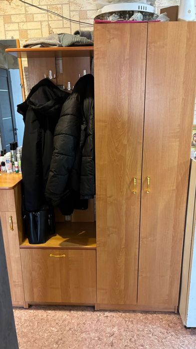 Продам прихожую в отличном состоянии