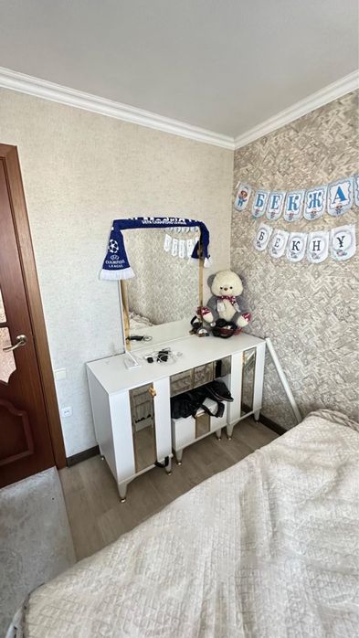 Срочно продается спальный гарнитур