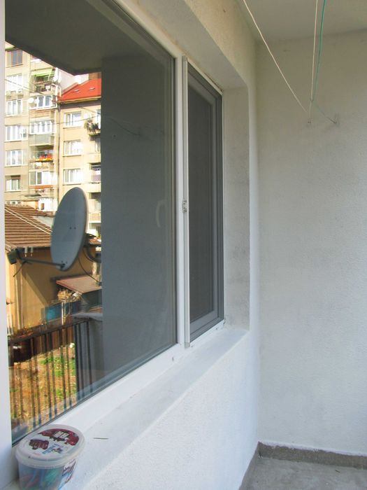 Дава се под наем Едностаен апартамент в София, Център - 66 кв.м за 568.14 € - Снимка #16