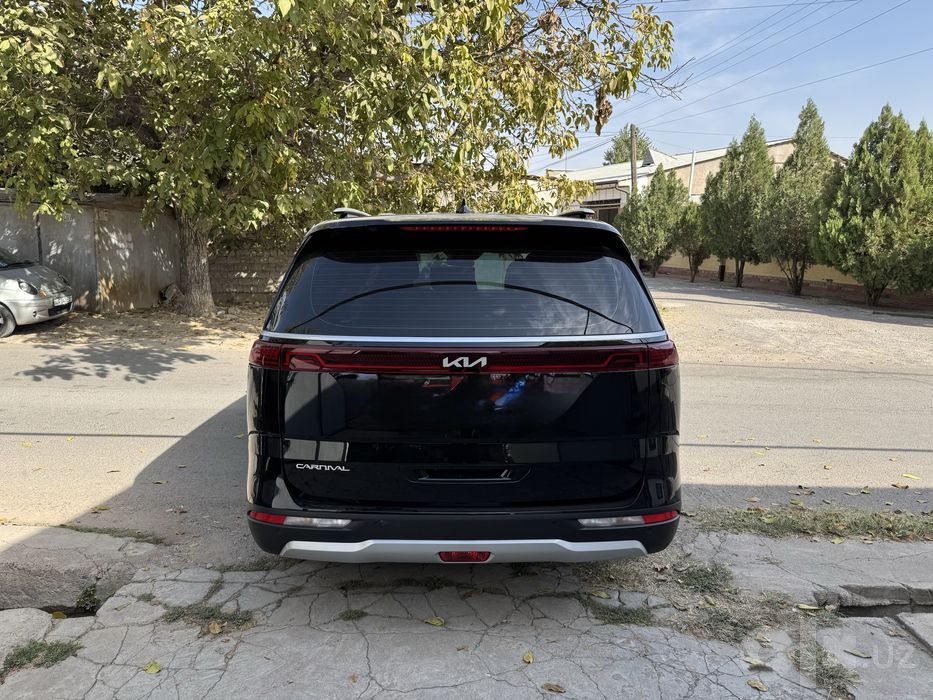 Kia Carnival 2023