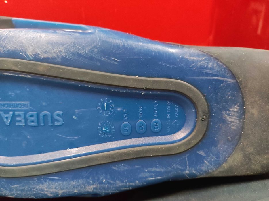 Плавници 38 - 39 номер