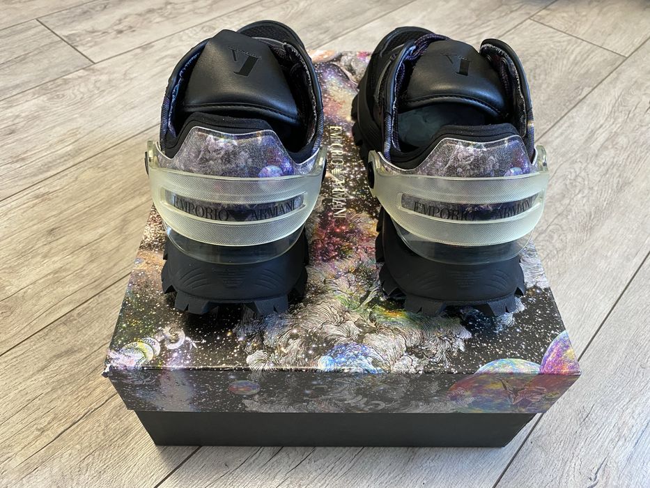 Ультрамодные кроссовки от Armani