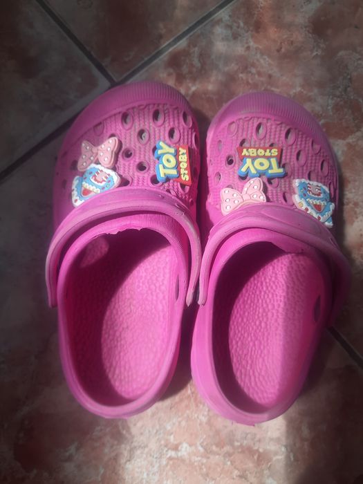 Donez haine 6 7 ani incaltaminte copil nr 28 ,29 , 30