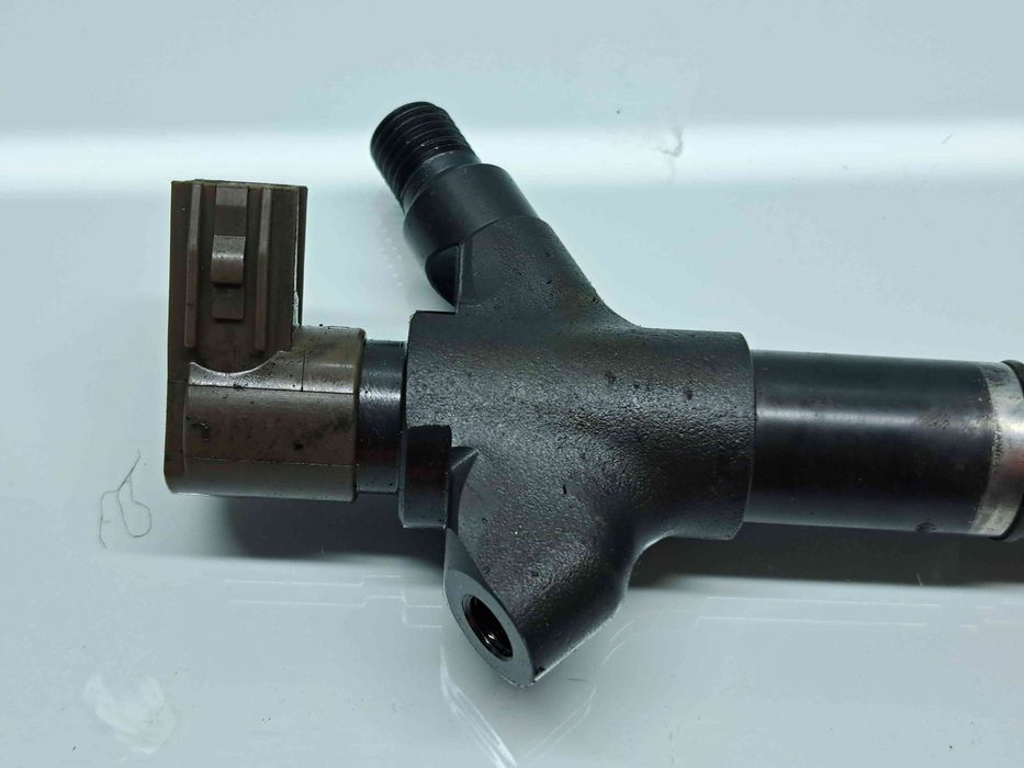 Injector Toyota Rav 4 III (ACA3, ACE, ALA3, GSA3, ZSA3) [Fabr 2005-201