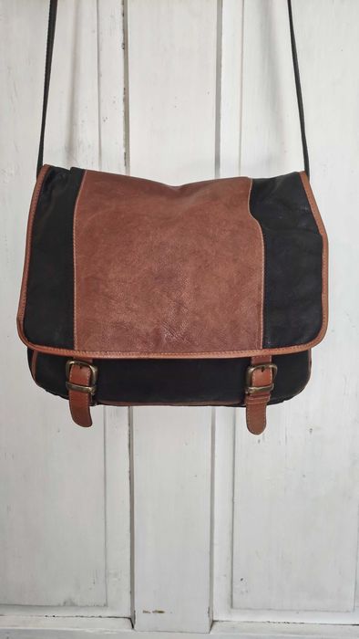 Кожена бизнес чанта в кафяво и черно