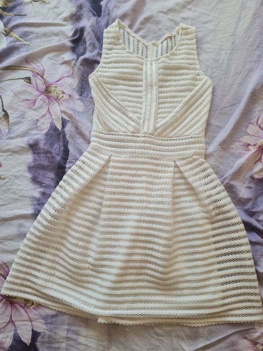 Всичко Оргинални рокли за 50 лв