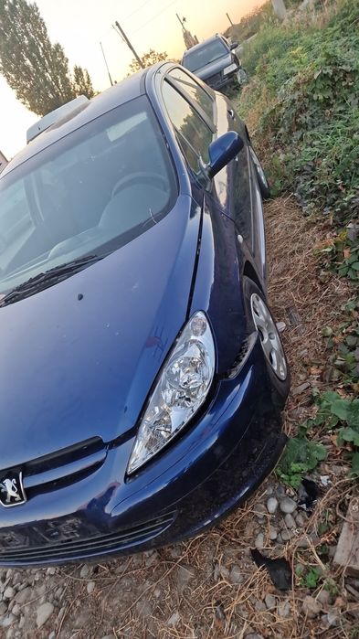 Capota far aripa radiator usa Motor cutie  Peugeot 307 piese