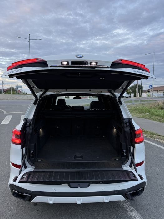 BMW x5 2022 M paket  40i