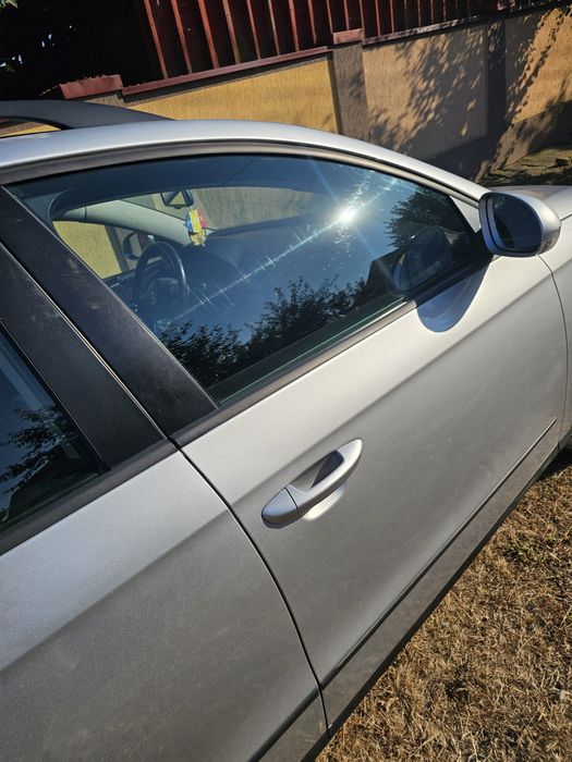 VOLKSWAGEN Passat 2009 — imagine 3