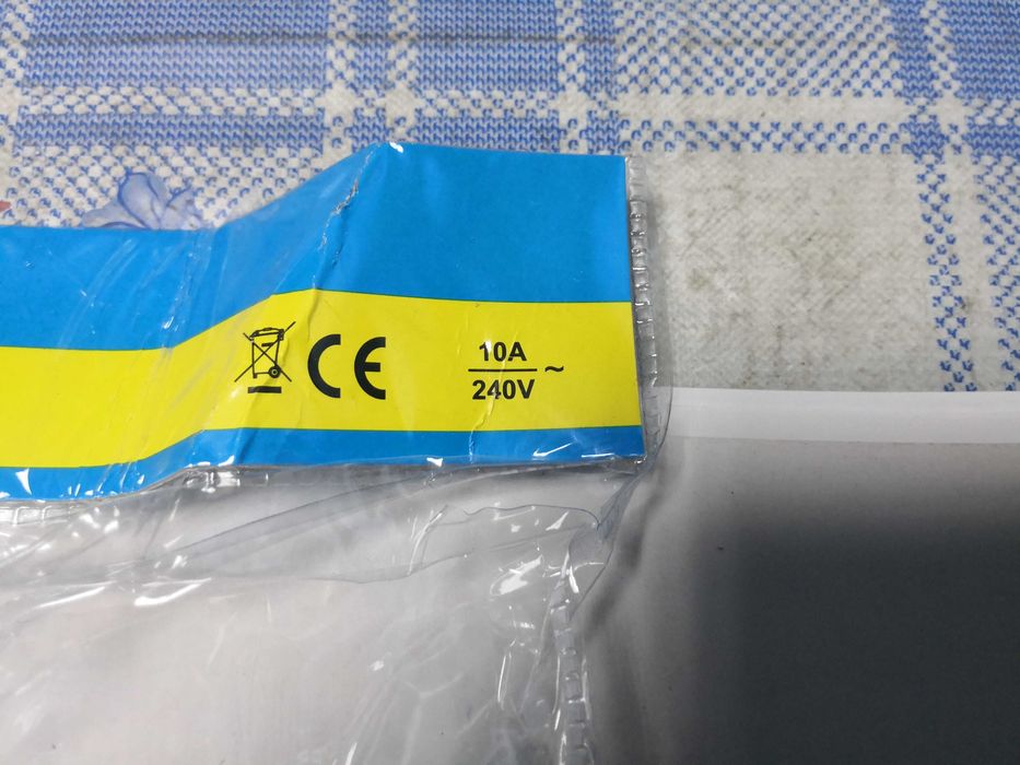 Cablu prelungitor 30 m cu cablu de 10 A si de 16 A