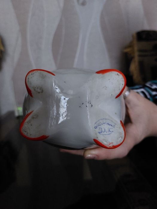 Продаётся кувшин