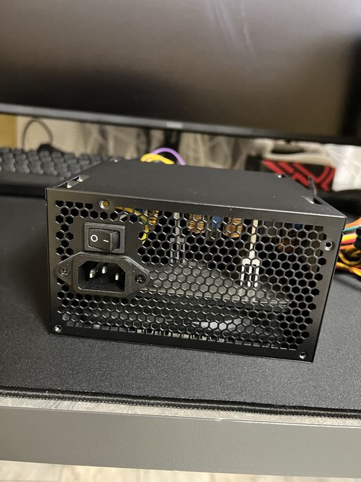 Aero Cool VX Plus 700w