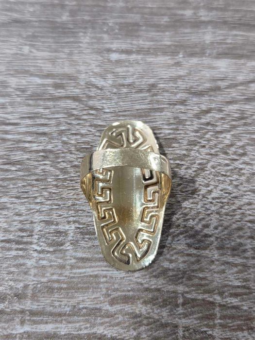 Златен пръстен дамски