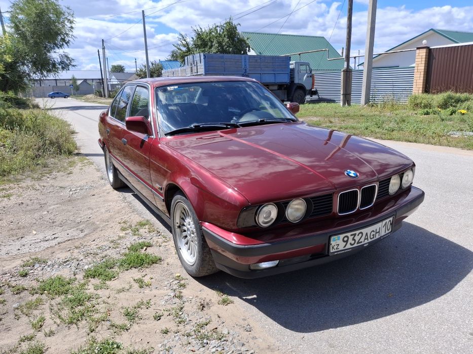 Продам бмв е34..