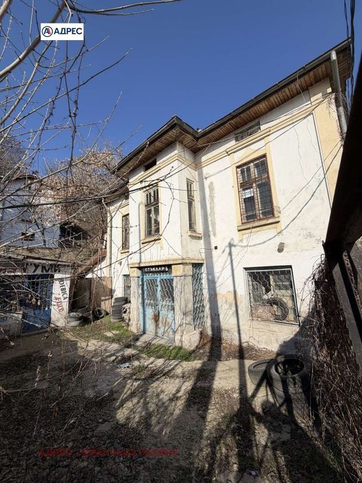 Къща в Плевен-Идеален център площ 109 цена 118800