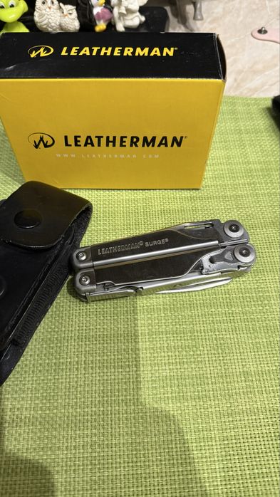 Leatherman Surge multitool USA cu Toc piele inclus
