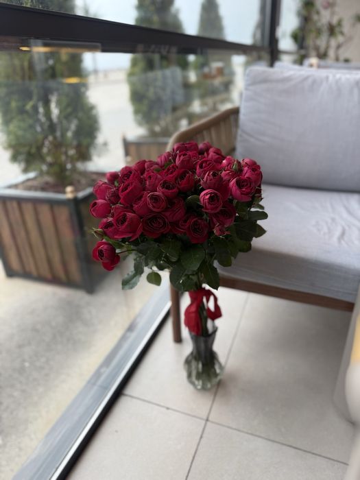 Кустовые розы 15 штук