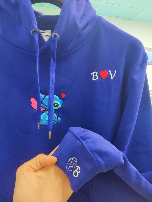 Изработка на бродирани тениски и суйчери, щампи, ключодържатели, шапки