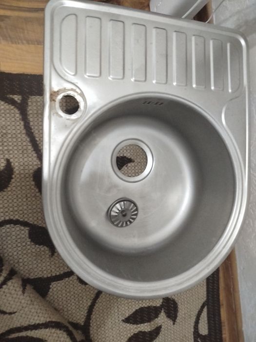 Мойка для кухни продам