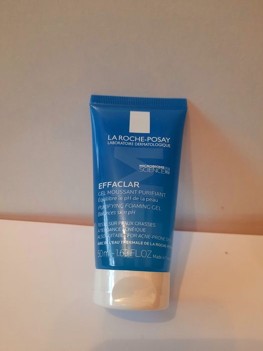 La Roche-Posay Effaclar Purifying Foaming Gel de 50 ml,  Curățare Piele Hidratare Ten Îngrijire Fata