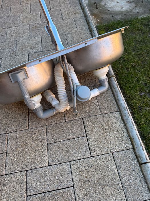 Vand chiuveta cu doua cuve