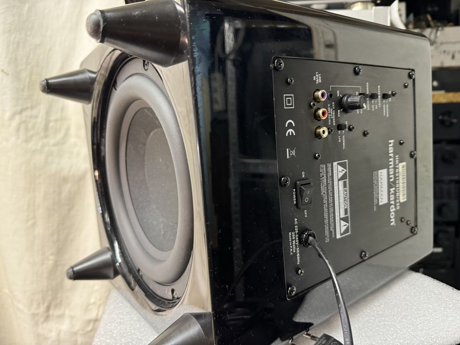 HKTS-210 Активен Subwoofer Harman Kardon