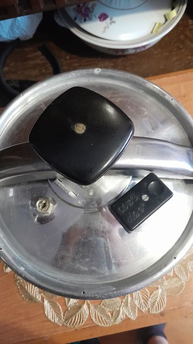 Продам скороварку.