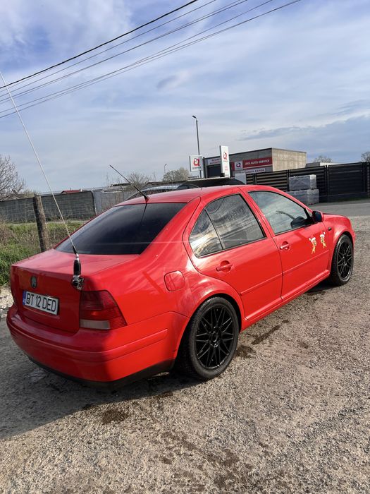 VOLKSWAGEN Bora 2000 — imagine 2