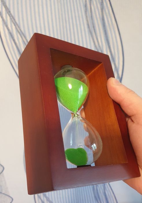 Песочные часы для интерьера *